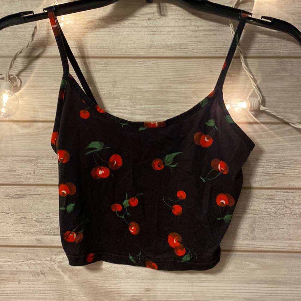Cherry cropped tank top